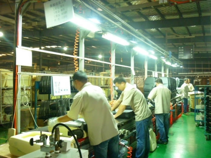 座椅組立生產線